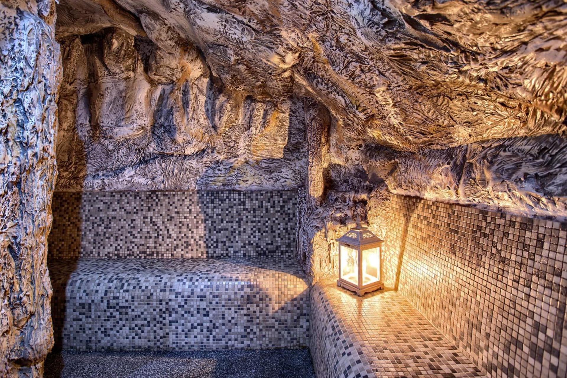 Penzion Zbojnicky Halas Tisovec Bagian luar foto