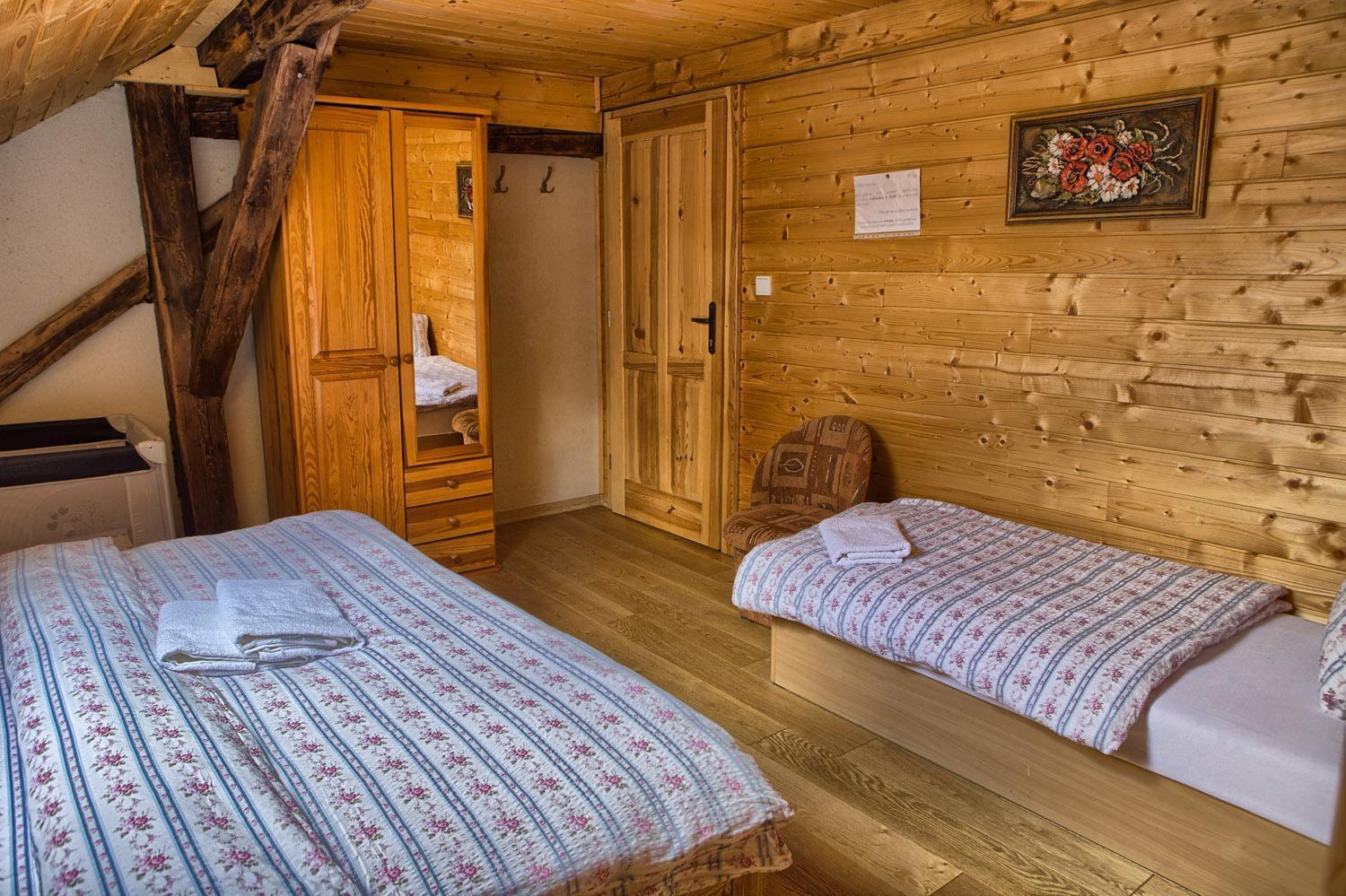Penzion Zbojnicky Halas Tisovec Bagian luar foto