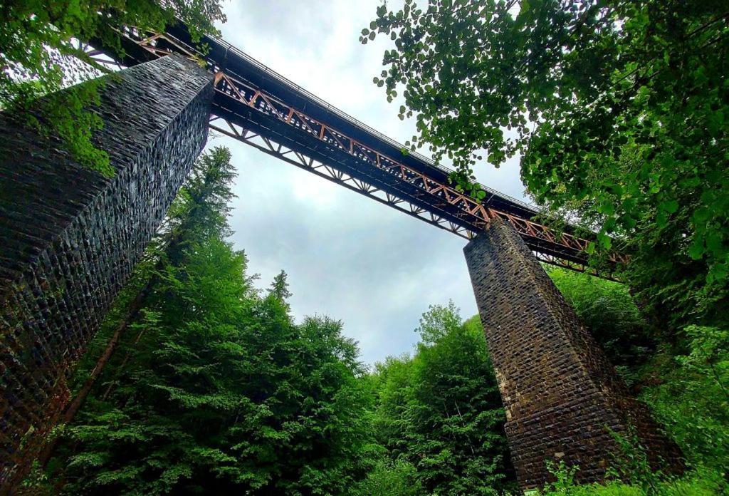 Penzion Zbojnicky Halas Tisovec Bagian luar foto