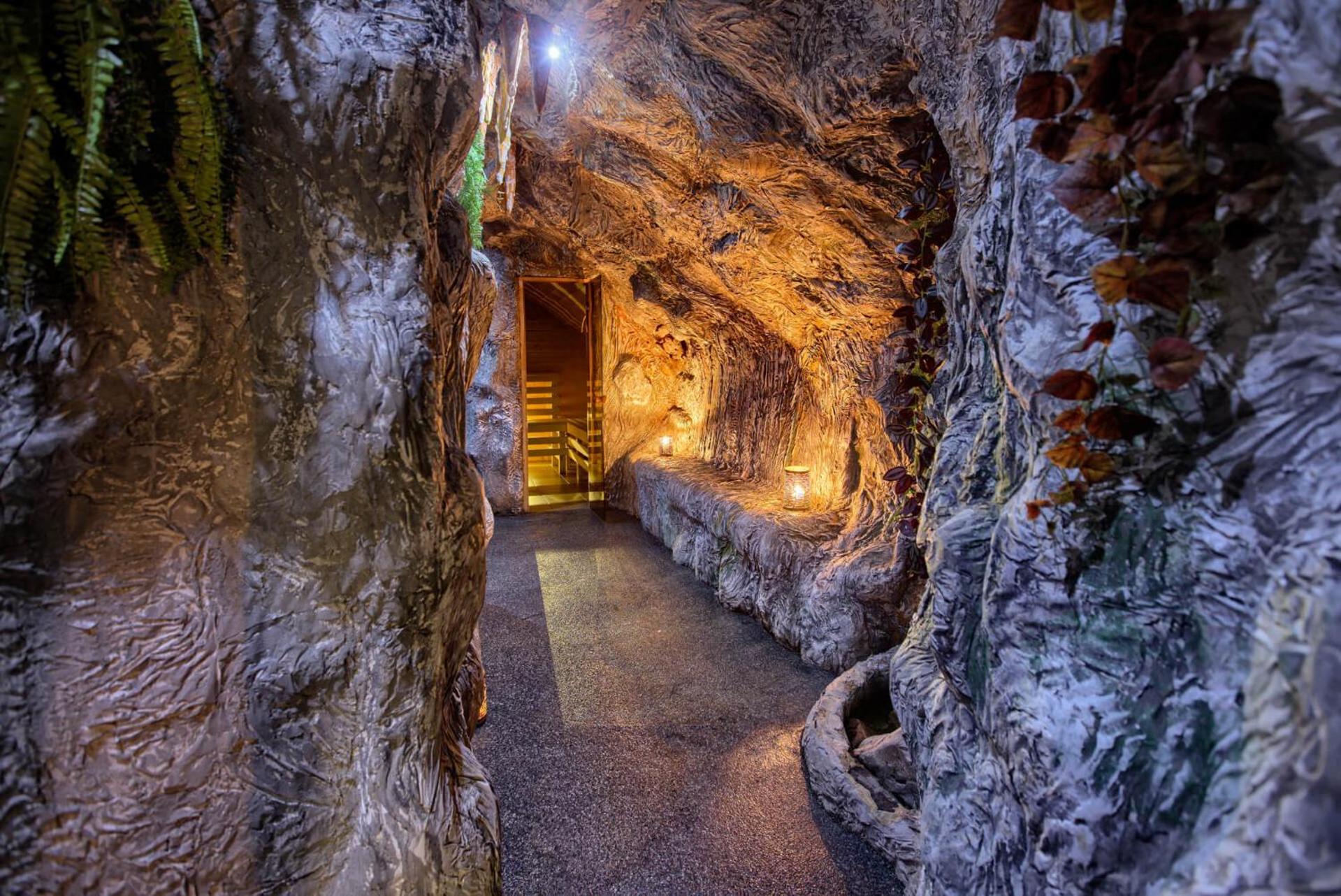 Penzion Zbojnicky Halas Tisovec Bagian luar foto